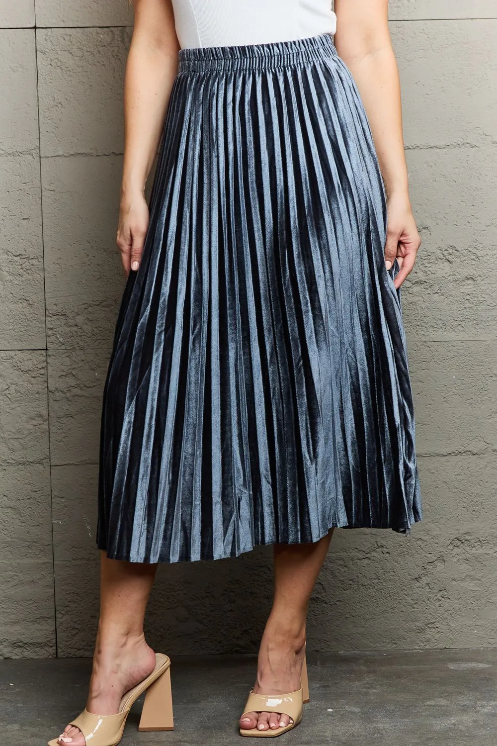 Accordion Pleated Flowy Midi Skirt