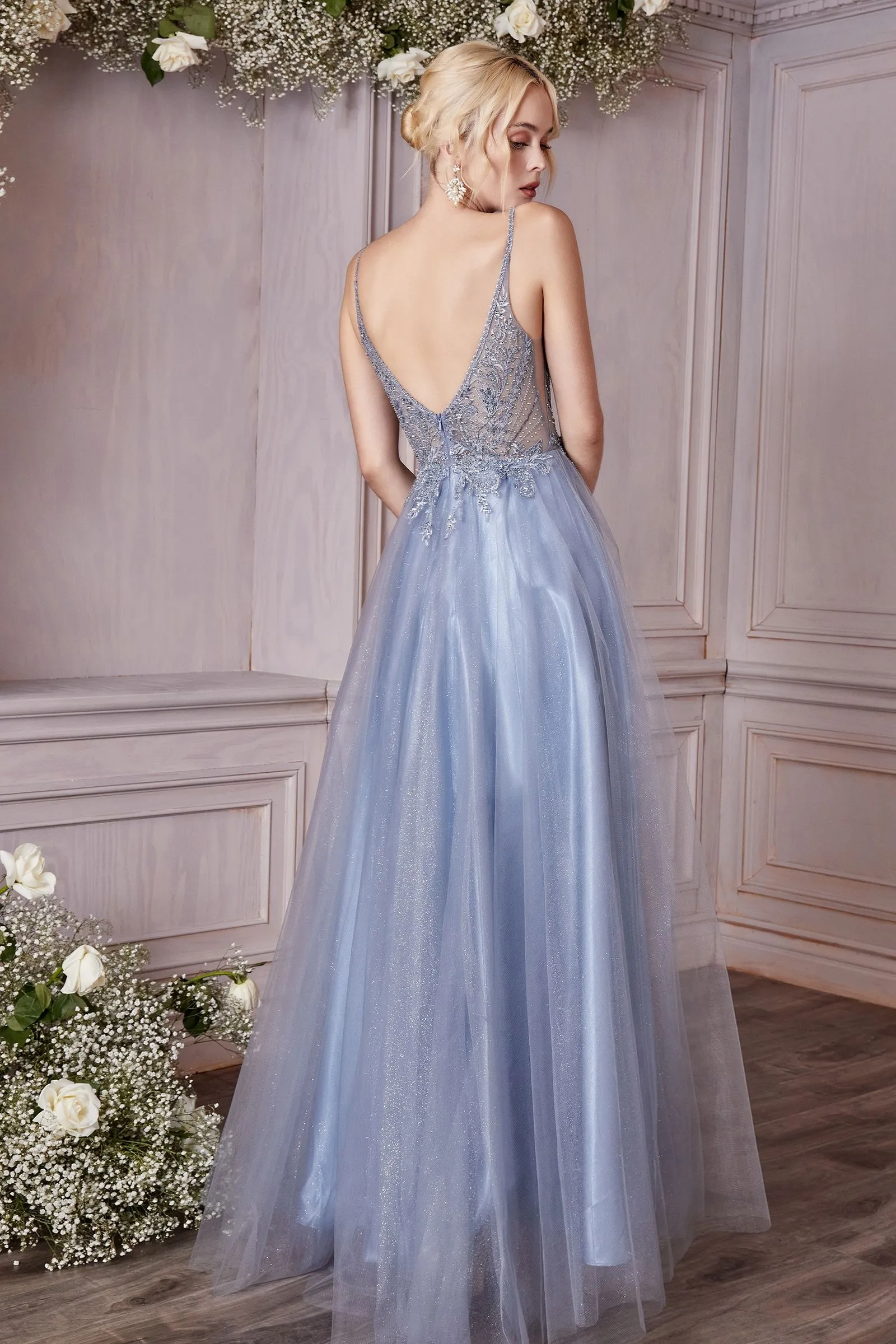 AMORET Romantic Beaded Applique Tulle Prom & Formal Dress