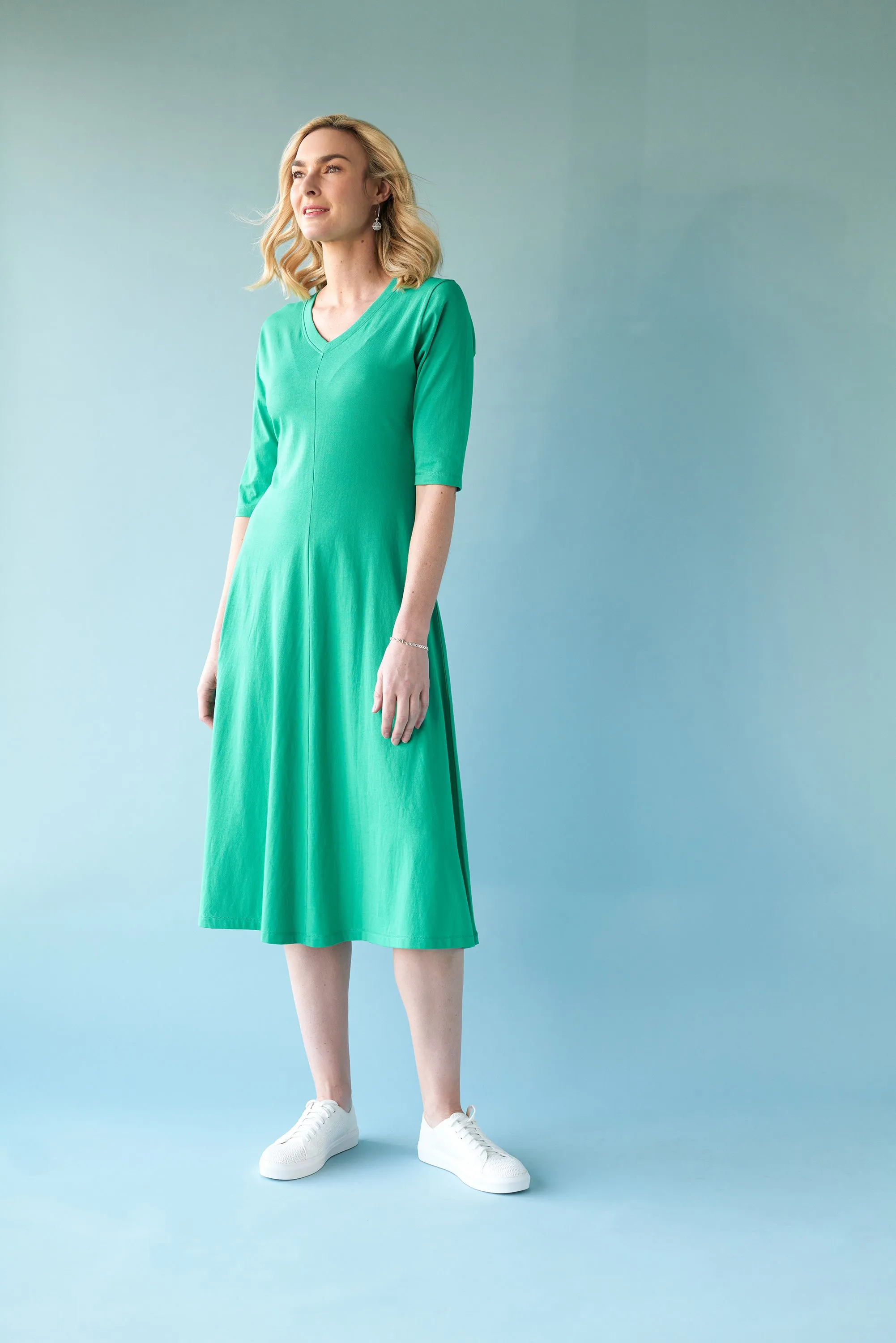 ASPIRING DRESS -GREEN