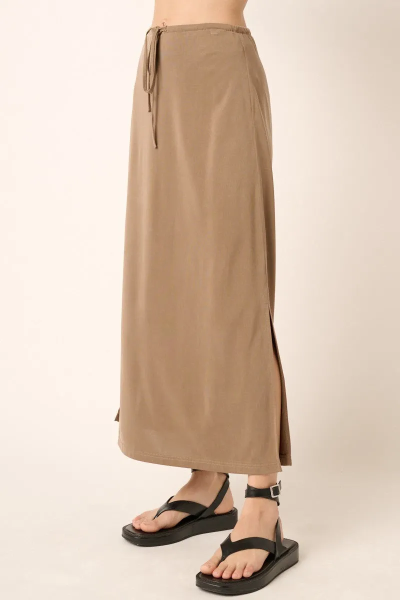 Gwen Skirt I Mocha