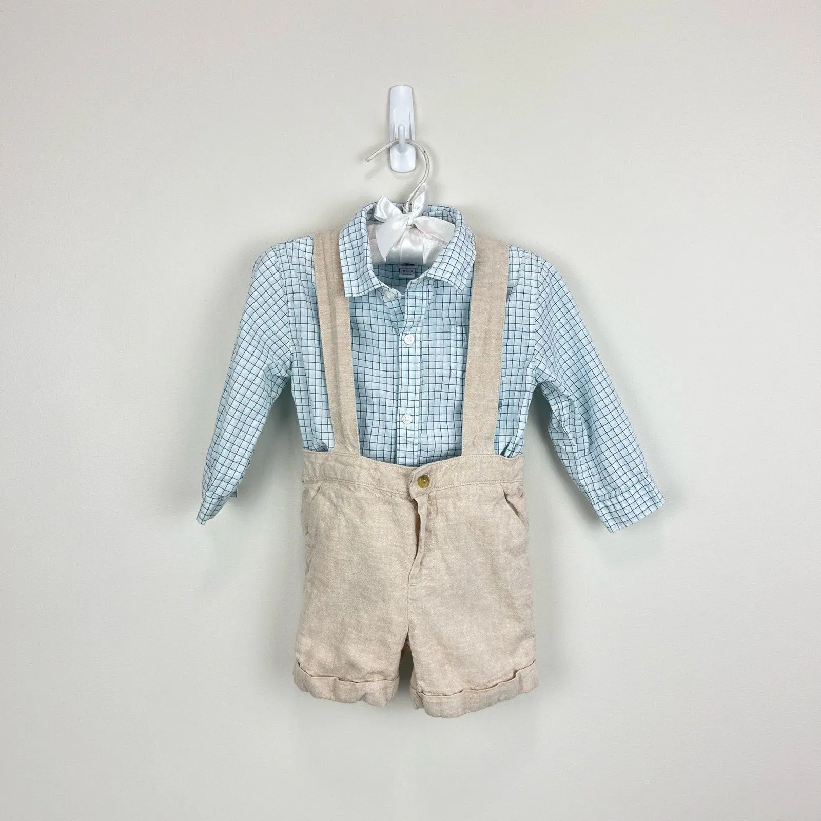 Janie and Jack Linen Suspender Shorts 12-18 Months