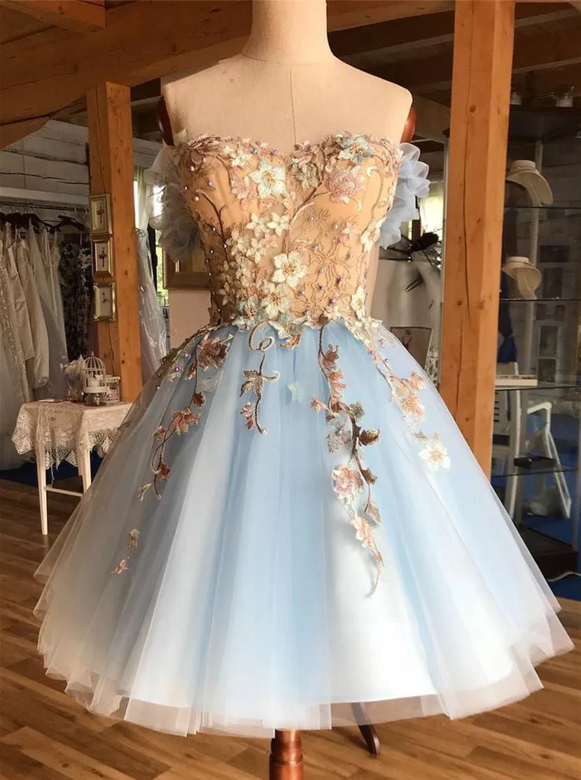 Light Sky Blue Sweetheart Appliques Short Prom Homecoming Dress OM182