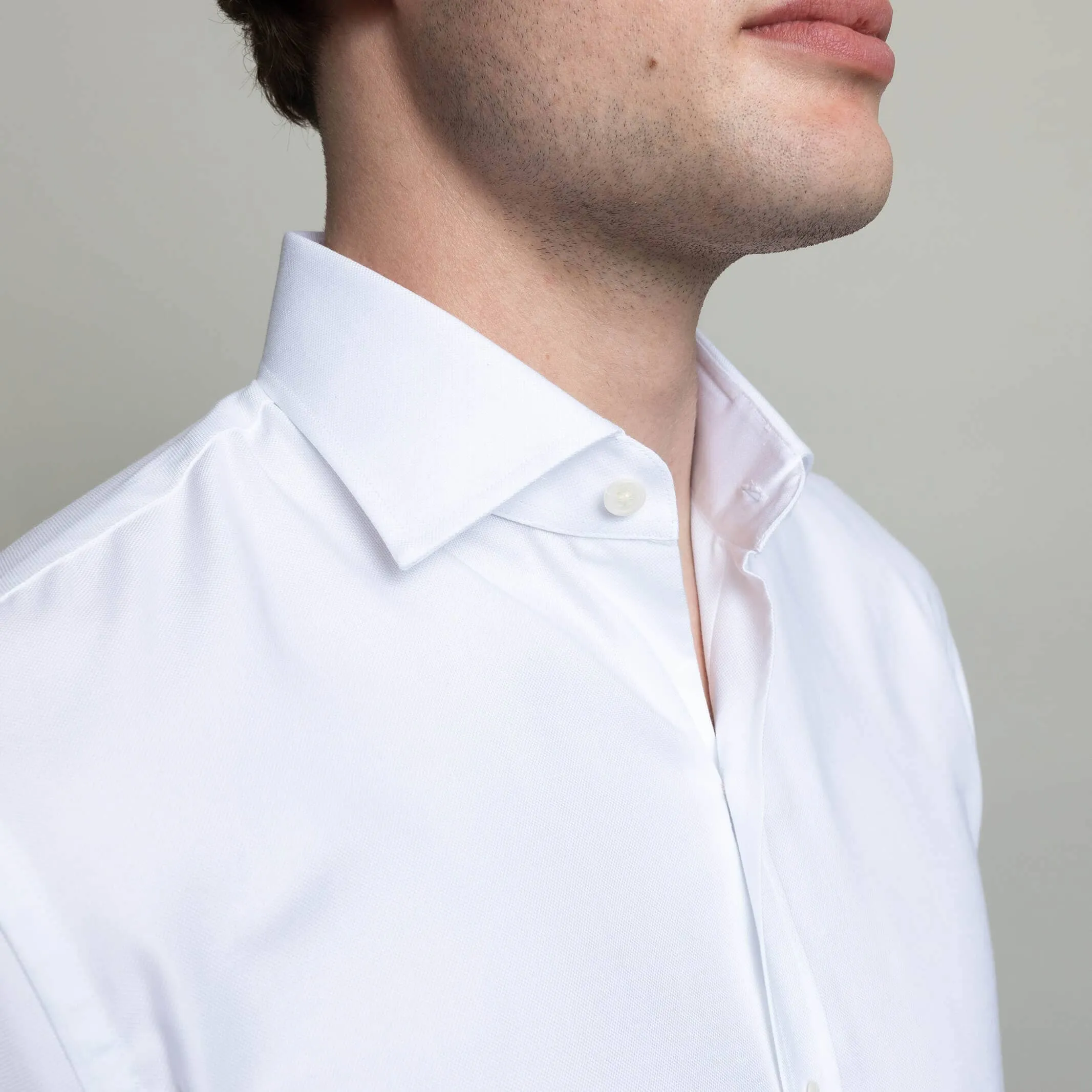 The White Korte Non Iron Oxford Custom Shirt